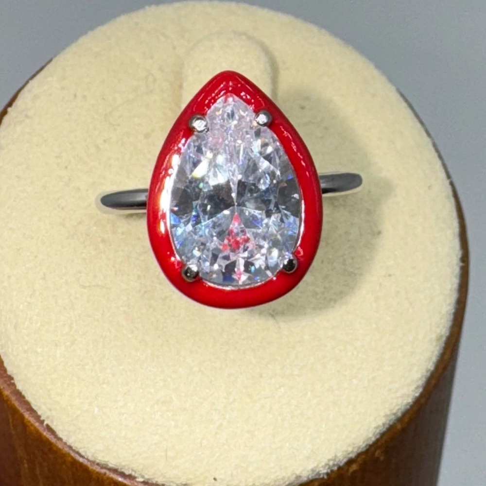 18k 2ct Enamel Pear Cut Ring - Picture 3 of 11